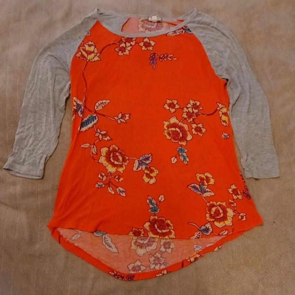 Eyeshadow Floral 3/4 Sleeve T-Shirt Size Small Y2K